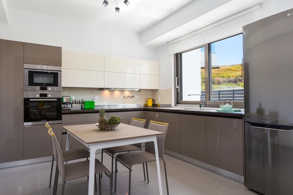 Eolia Iconic Villa, Walking Distance To The Beach, By Thinkvilla Pánormos Eksteriør billede